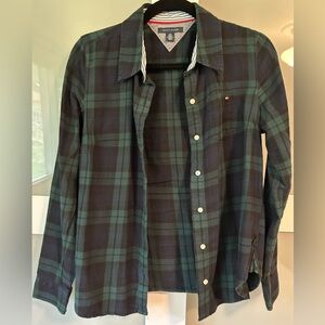 Tommy Hilfiger plaid button down shirt